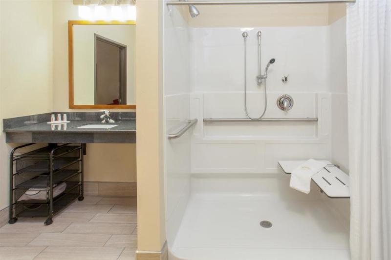 Springhill Suites By Marriott Grand Forks Exterior foto